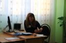 Косолапова Ольга ведет урок информатики в 9Б классе.