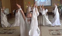 Танец "Богомолица"в исполнении детей подг.к школе группы №9