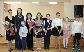 "Преемственность поколений" - состоялся отчетный концерт класса флейты Евграфовой Е.В.
