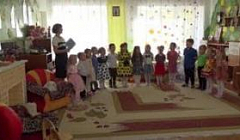 Песня "Дождик" в исполнении детей средней группы №6.