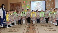 Песня "Мамочка, мамулечка" в исполнении детей подготовительной к школе группы №3