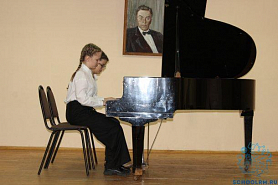 «Волшебные клавиши» - состоялся отчетный концерт фортепианного отделения