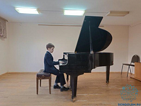 «Волшебные клавиши» – состоялся отчетный концерт фортепианного отделения