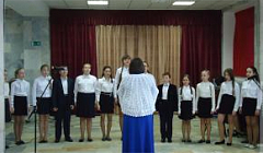 Группа среднего хора (преподаватель Горбунова Н. И.)