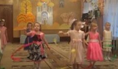 Танец "Разноцветная осень" в исполнении детей гр.№5; муз. рук.:Барашкина Е.В.